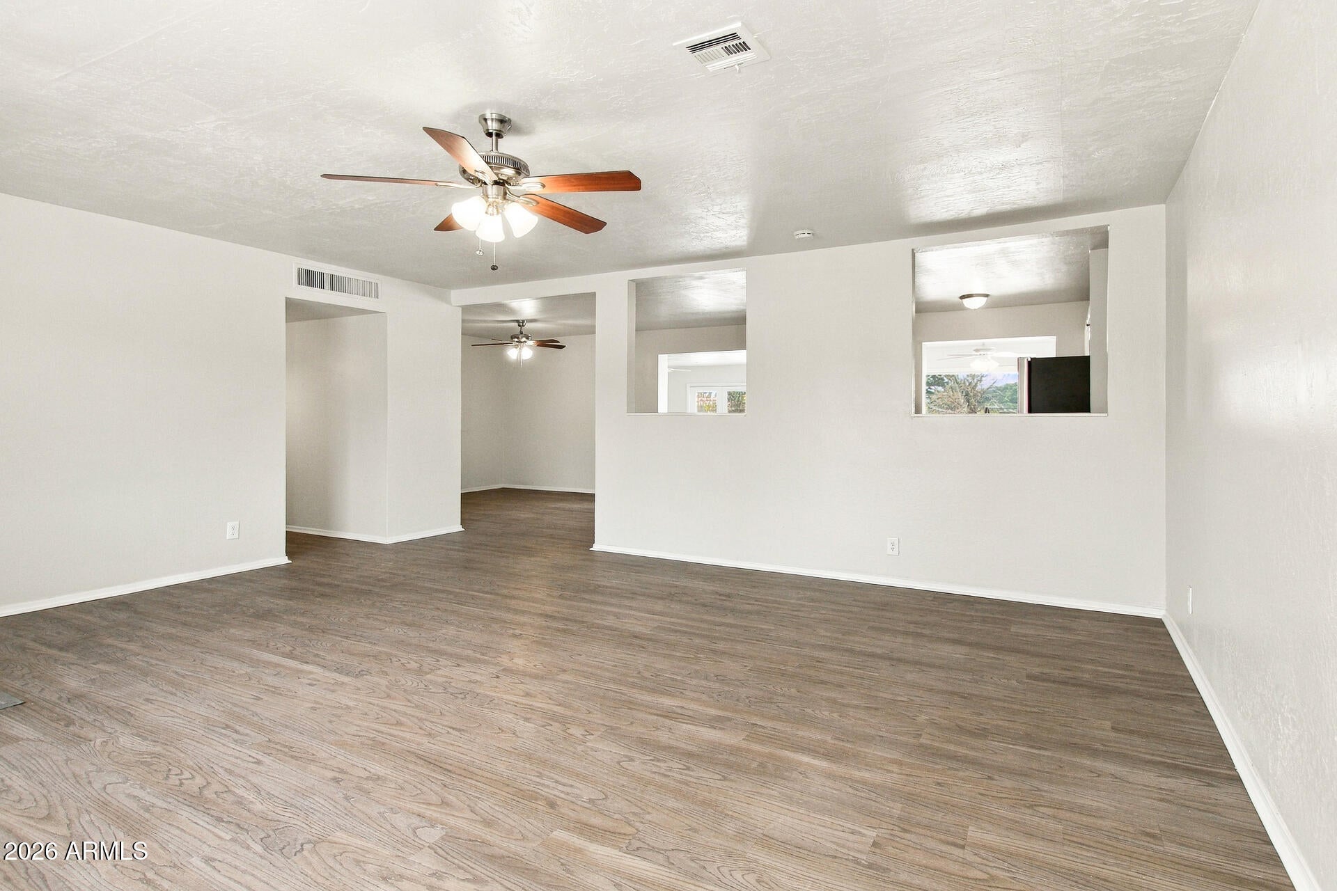 1406 W ANDERSON Drive