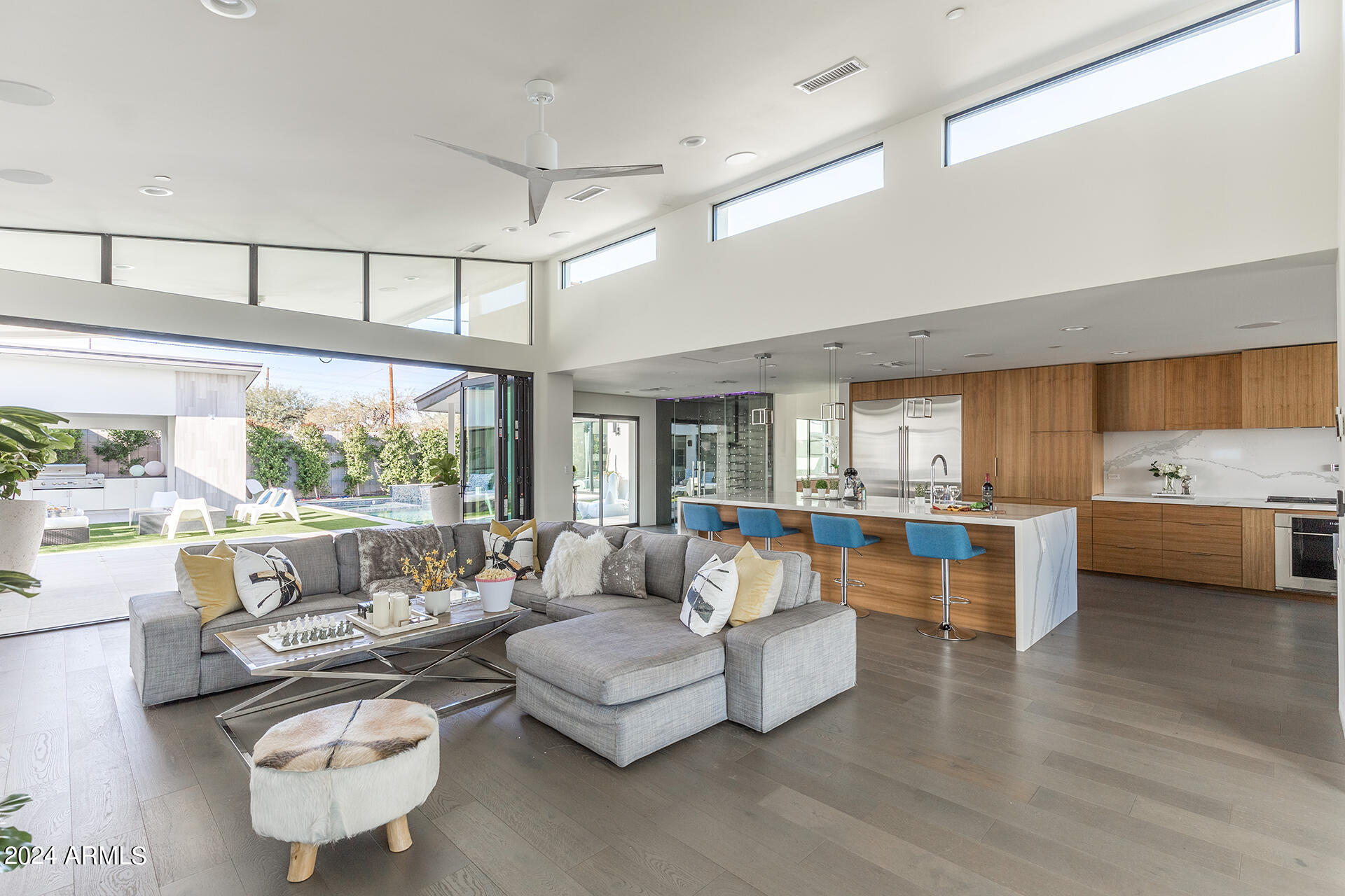 3520 N KACHINA Lane