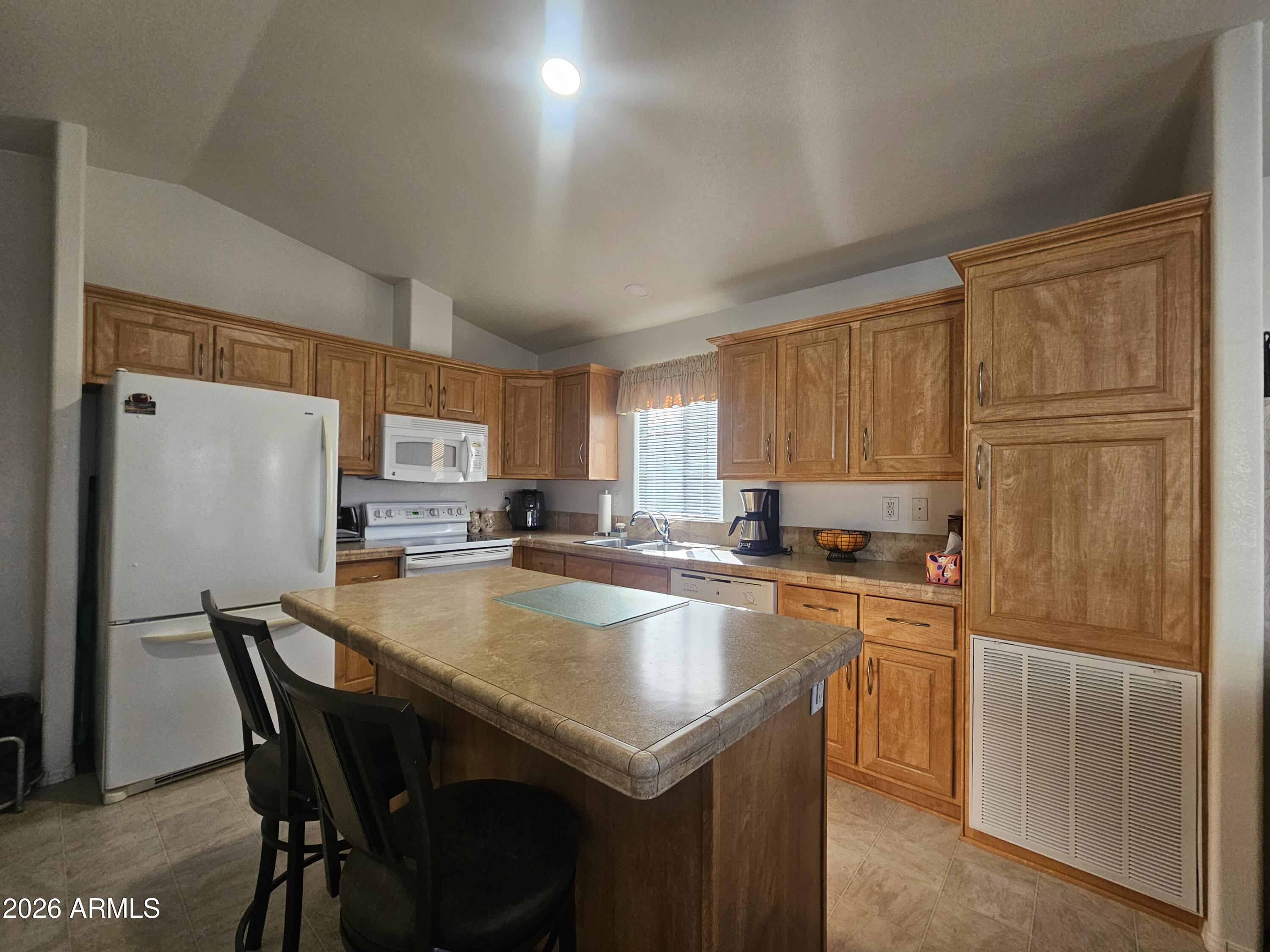 8700 E University Drive 2650