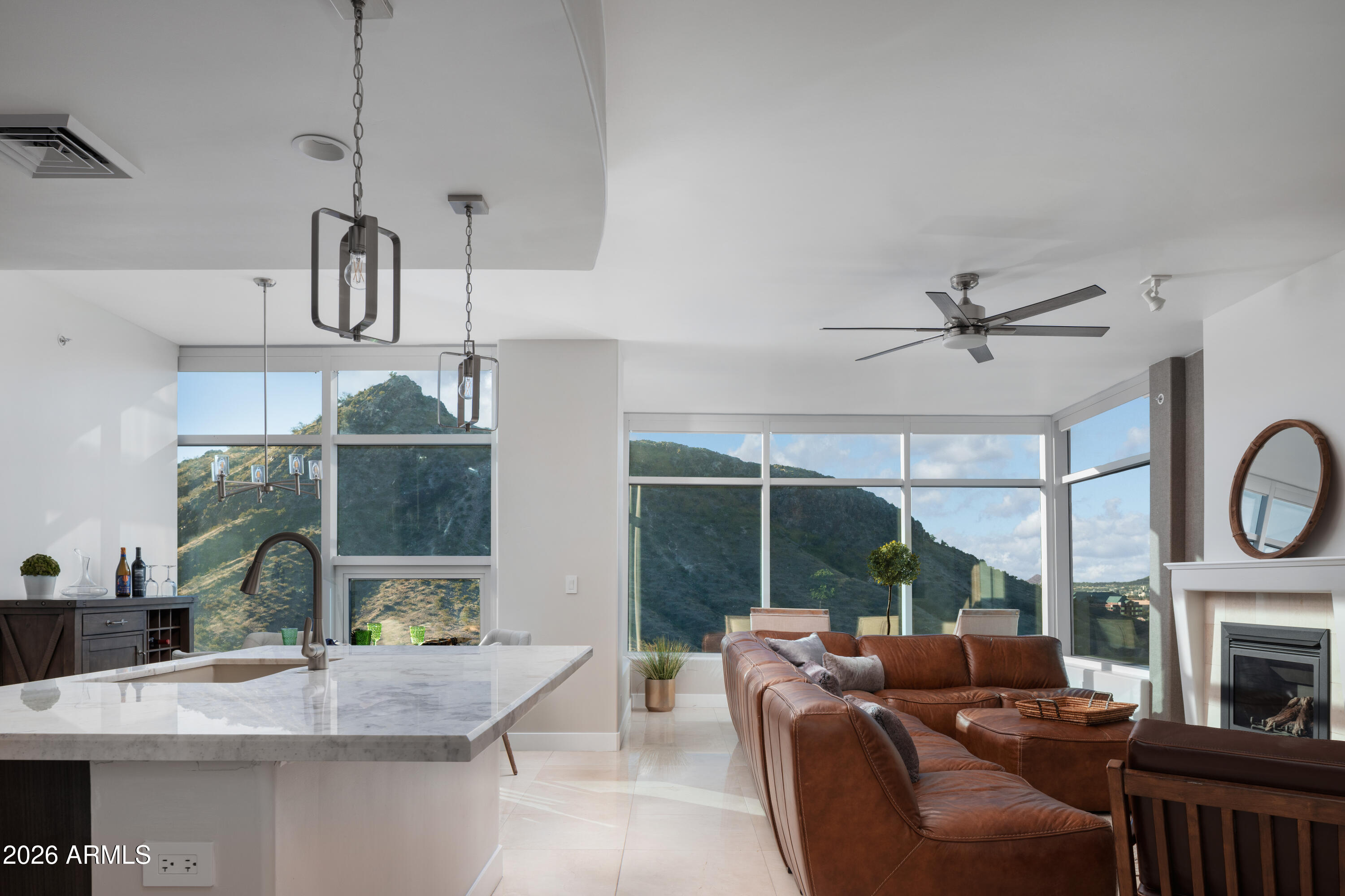 140 E RIO SALADO Parkway 1101