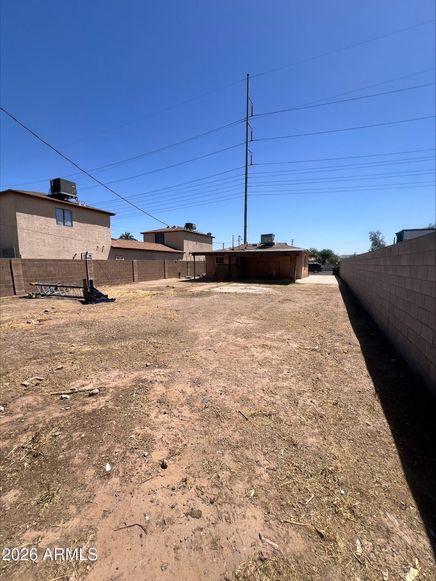 1806 W Sherman Street