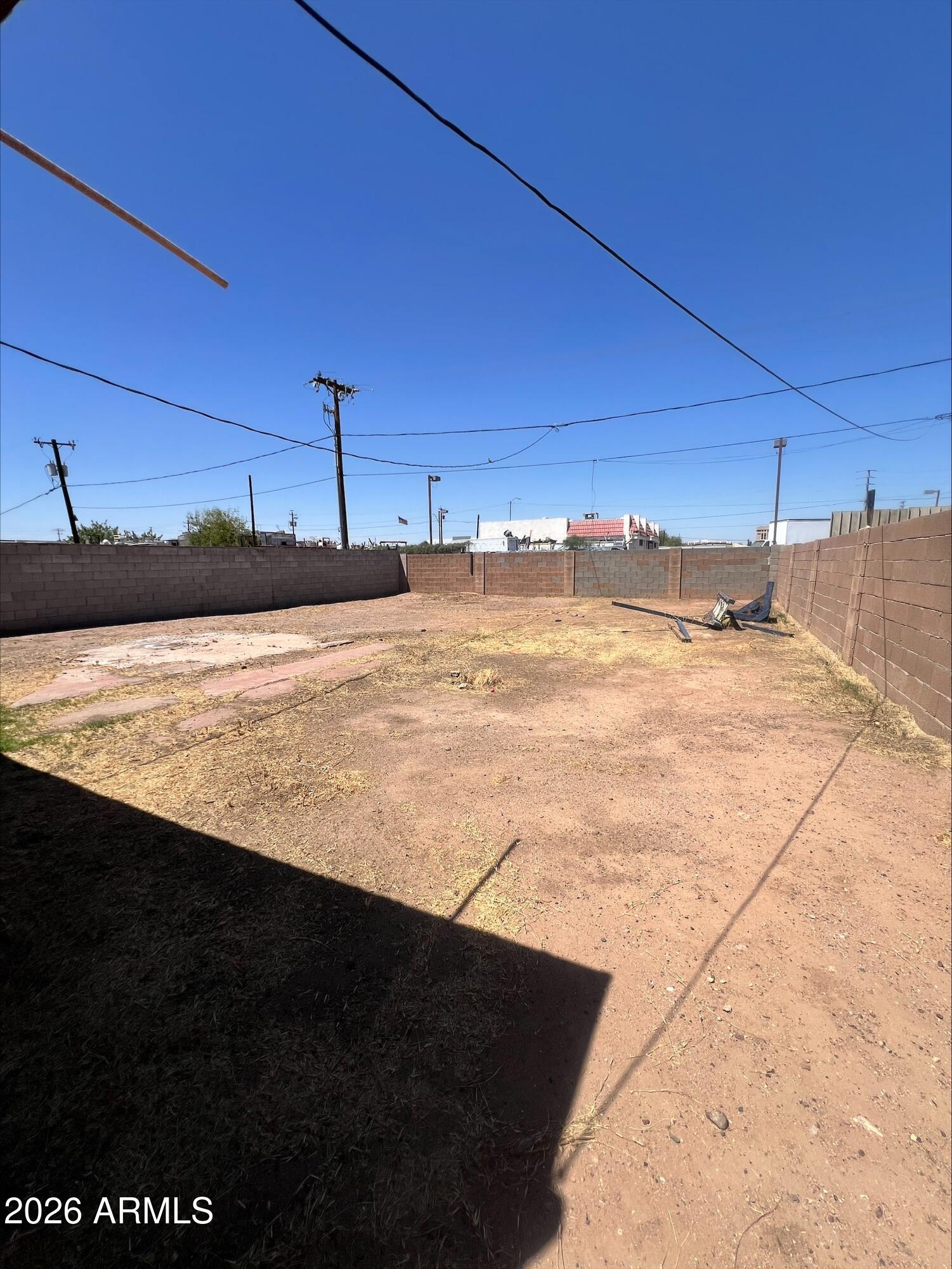 1806 W Sherman Street