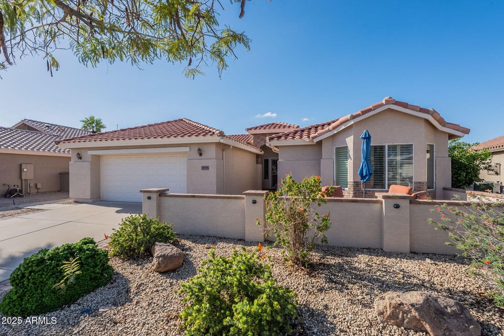 Photo of 2442 E Firerock Drive, Casa Grande, AZ 85194 (MLS # 6935380)
