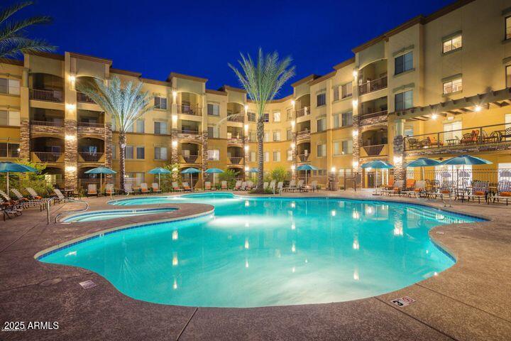 5350 E DEER VALLEY Drive 2435