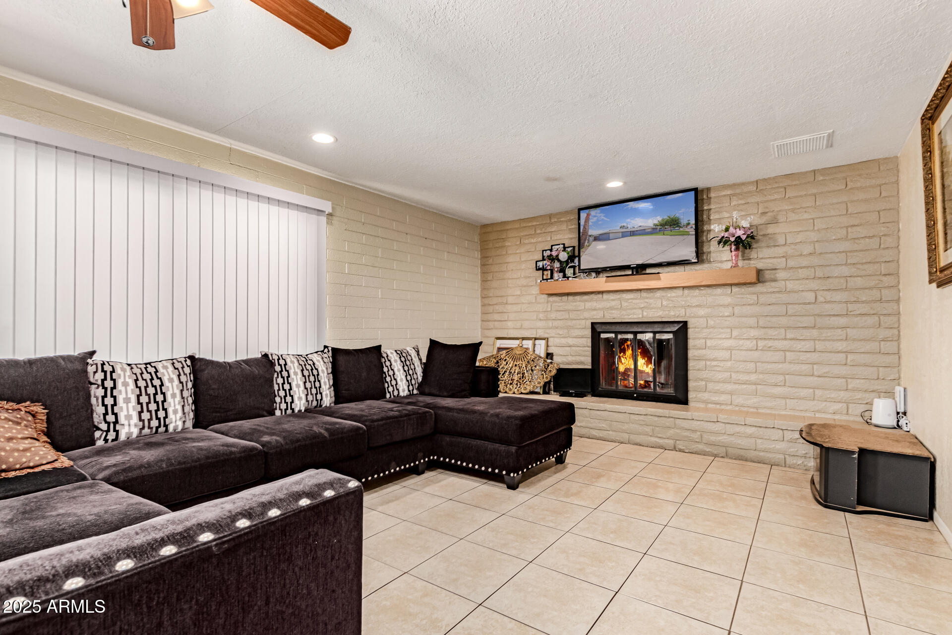 6217 W FAIRMOUNT Avenue