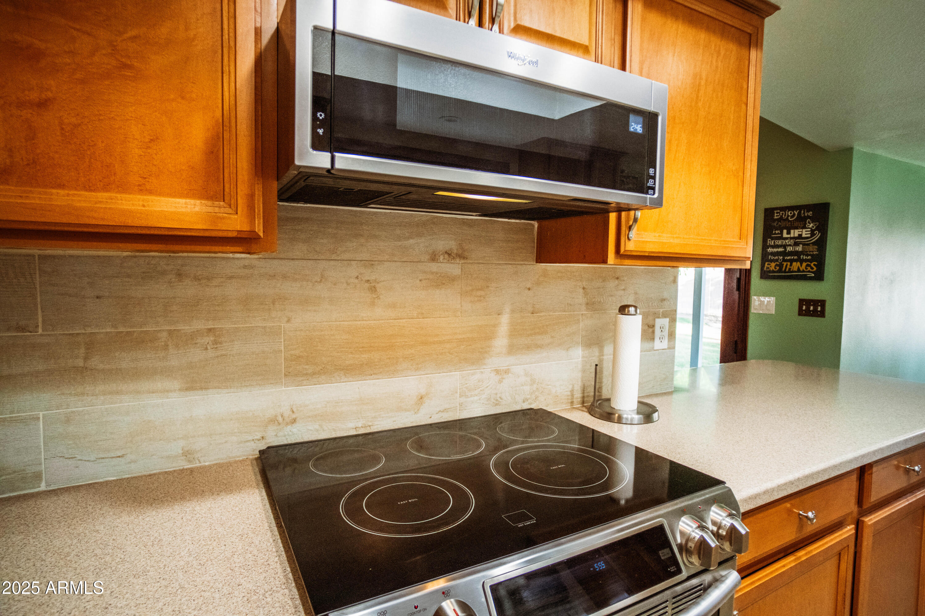 Properties 4 919 W LODGE Drive