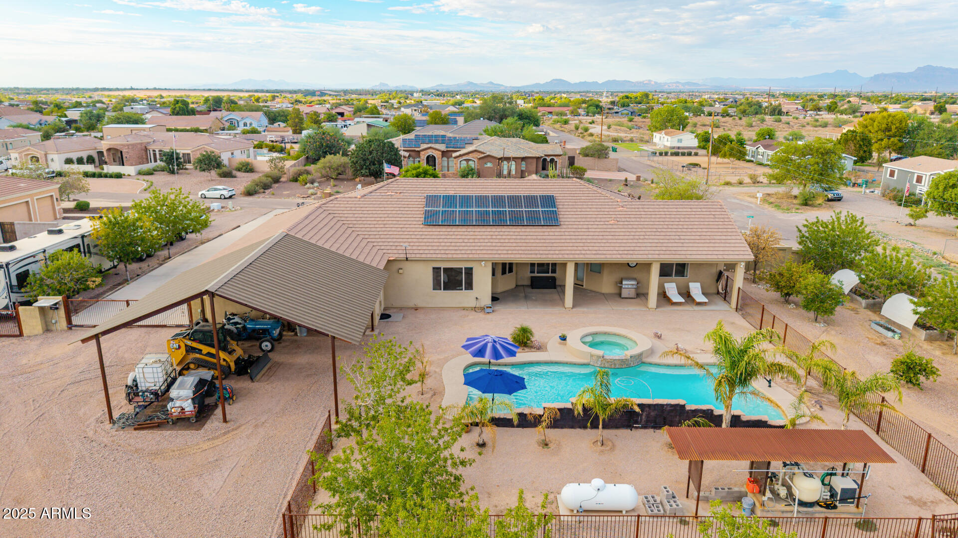 20533 E NAVAJO Drive