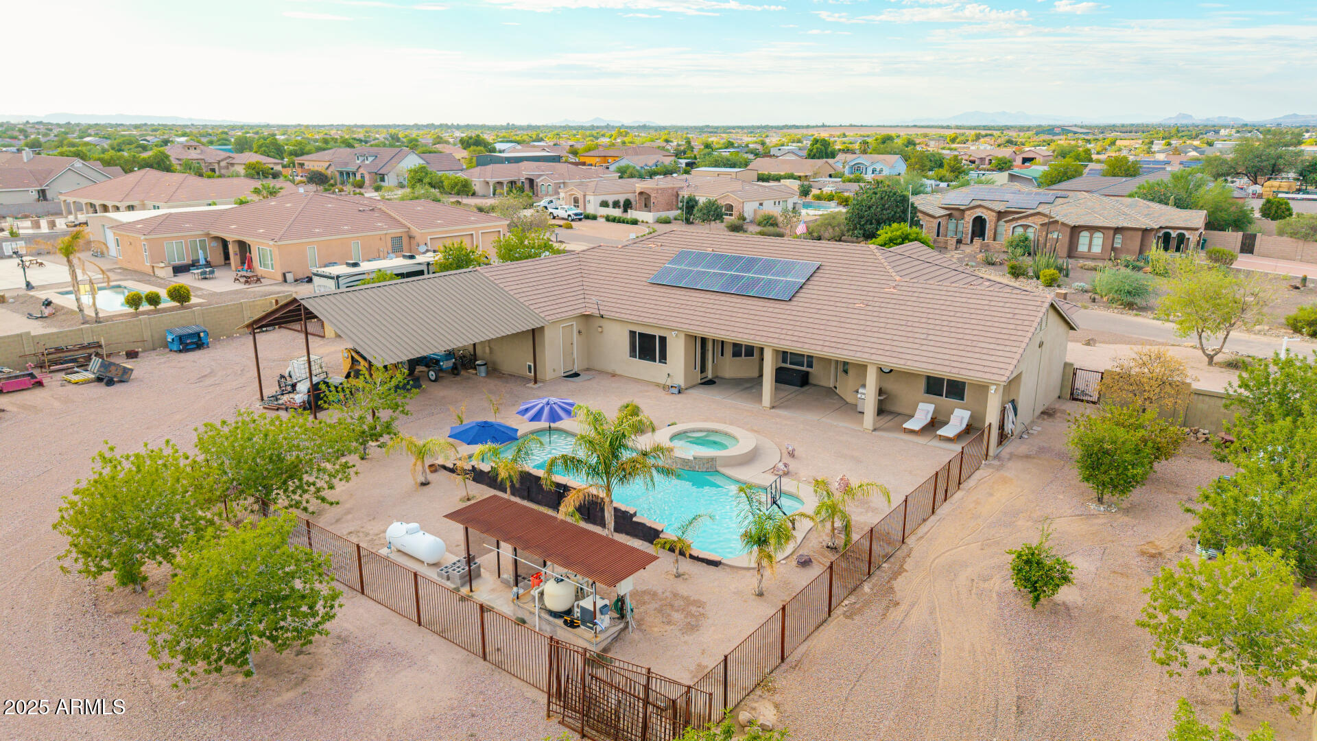 20533 E NAVAJO Drive