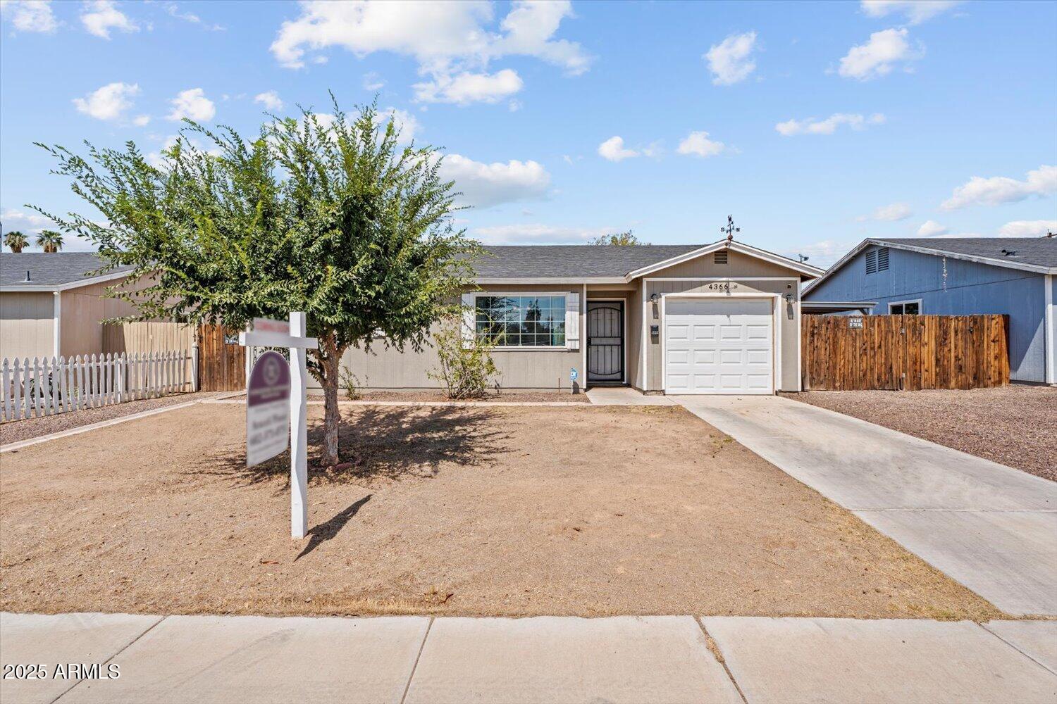 Phoenix, Arizona 85019, United States, 3 Bedrooms Bedrooms, ,2 BathroomsBathrooms,Residential,Active,166599