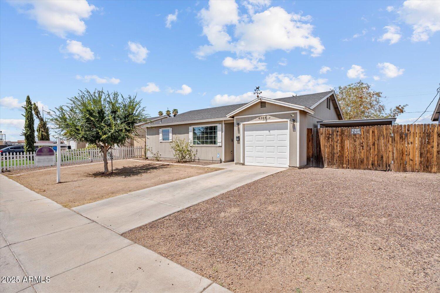 Phoenix, Arizona 85019, United States, 3 Bedrooms Bedrooms, ,2 BathroomsBathrooms,Residential,Active,166599