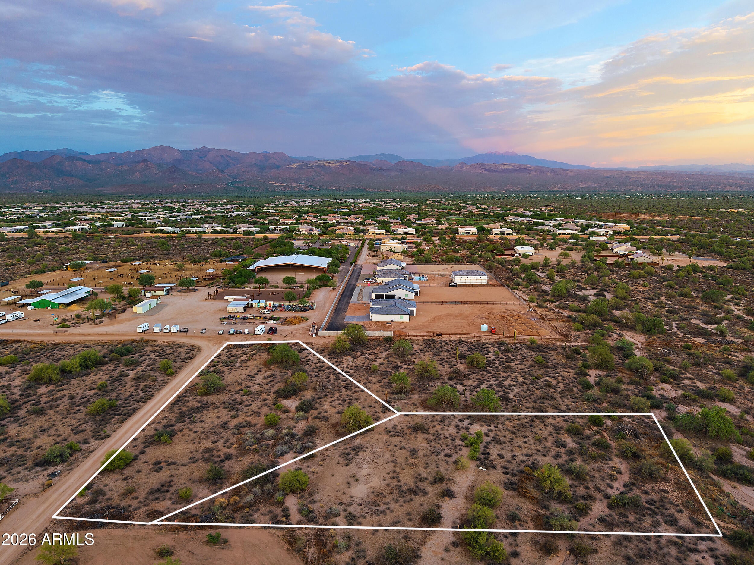 00 E Dale Lane -