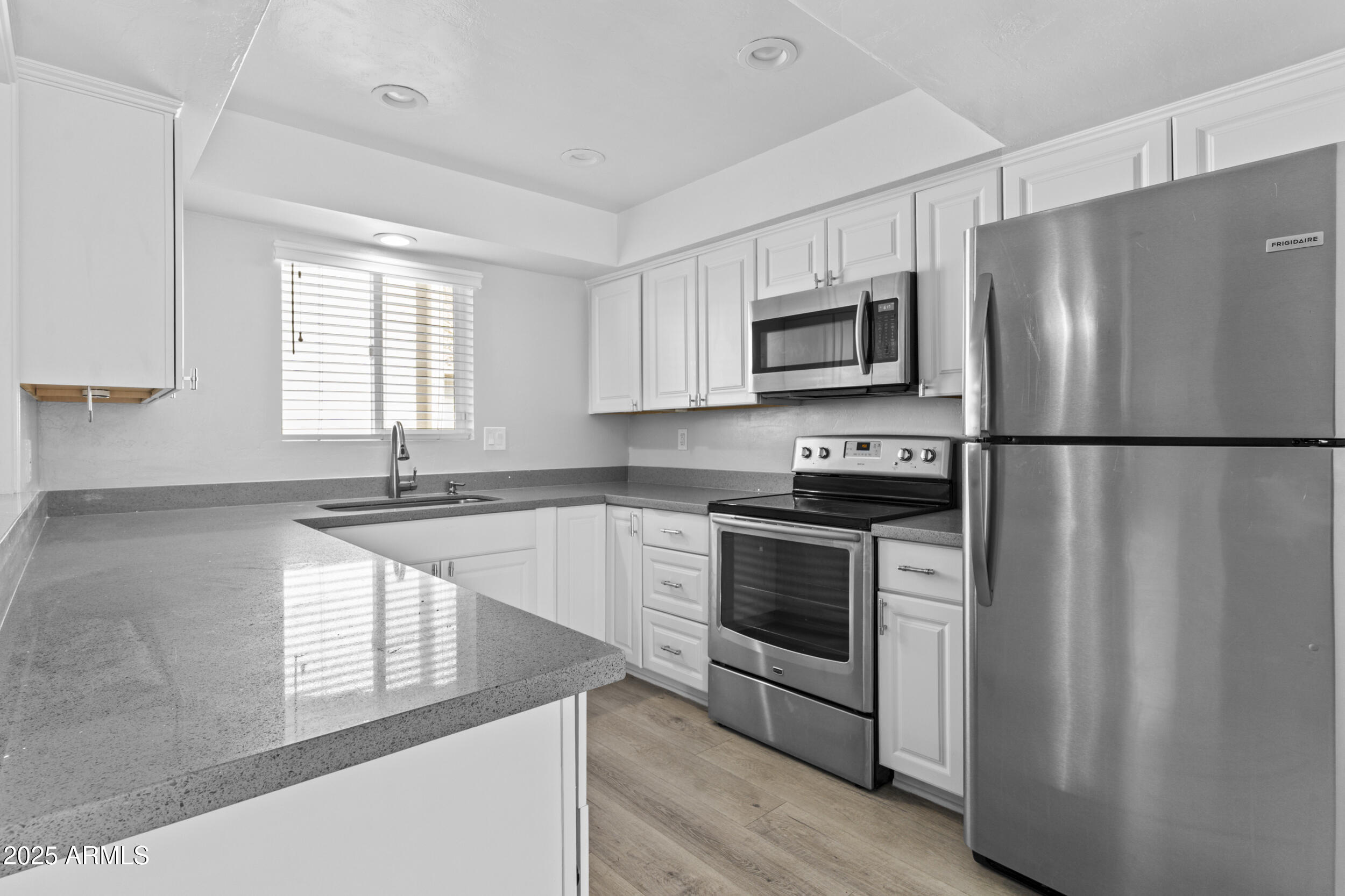 6030 N 15TH Street 15