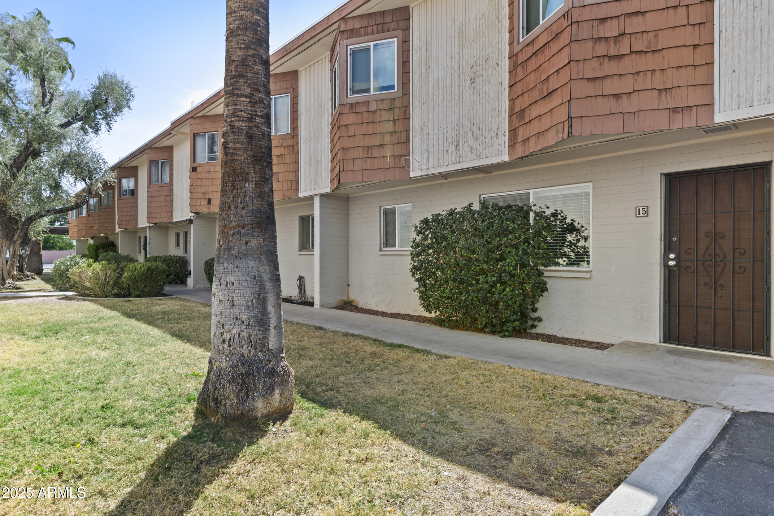 6030 N 15TH Street 15