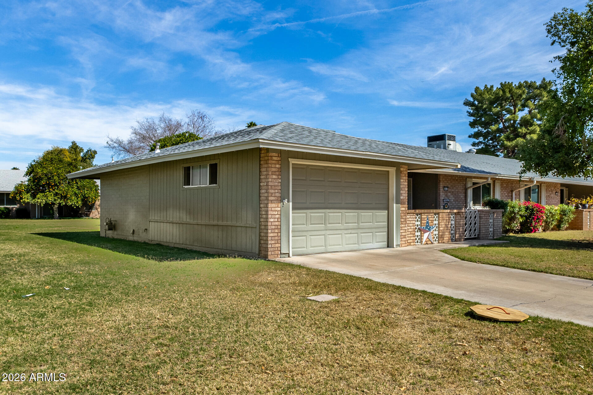 10212 W ROYAL OAK Road