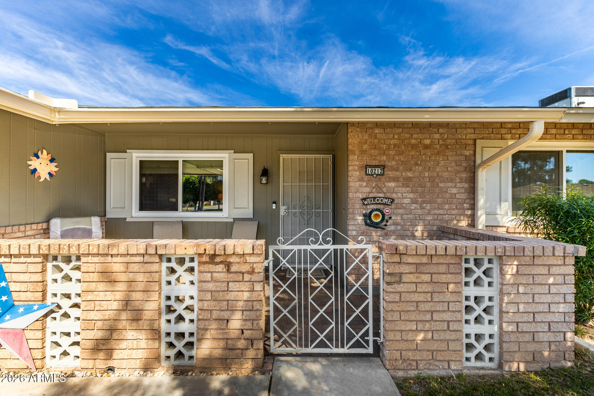 10212 W ROYAL OAK Road