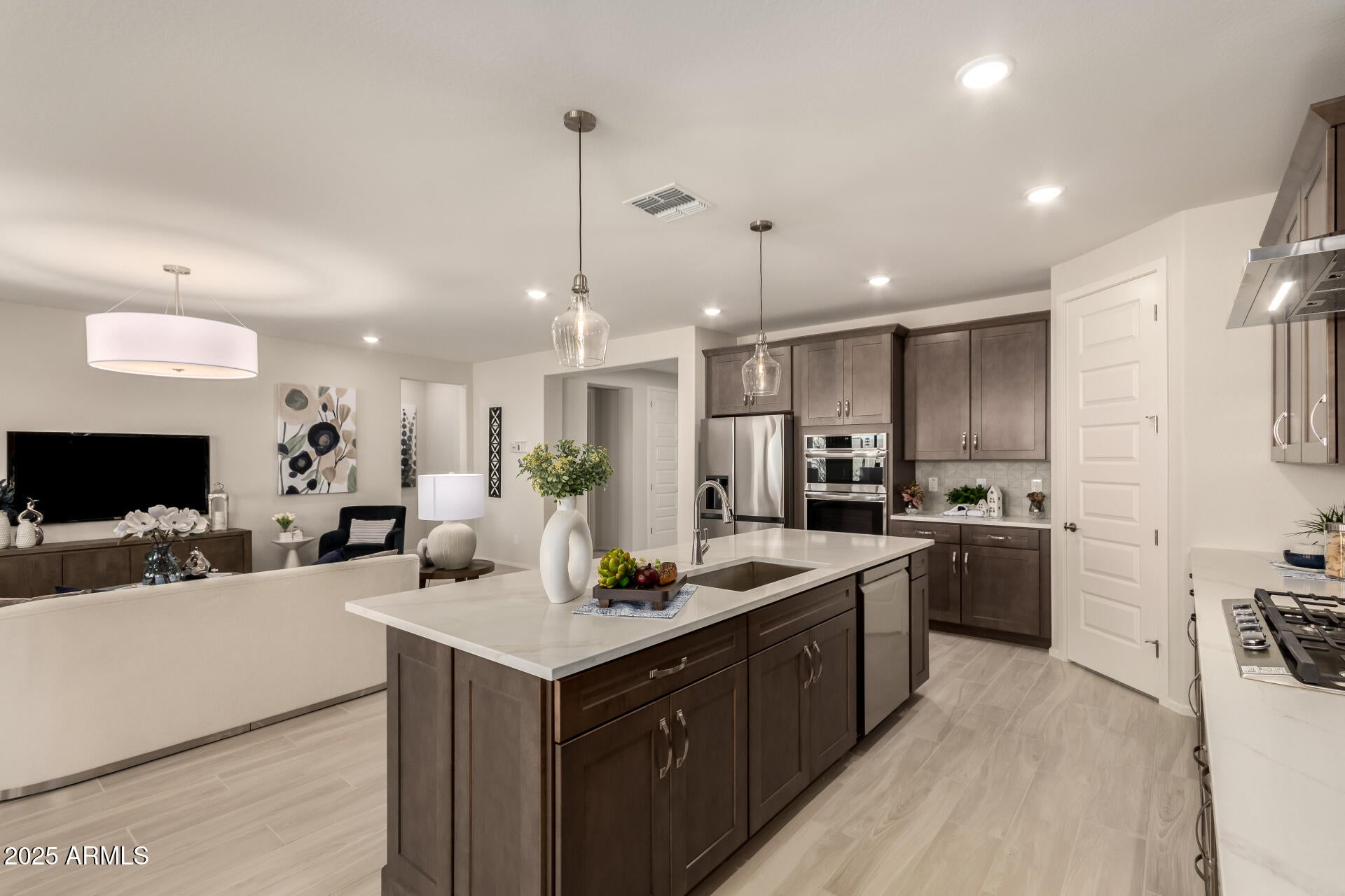24336 W DUANE Lane