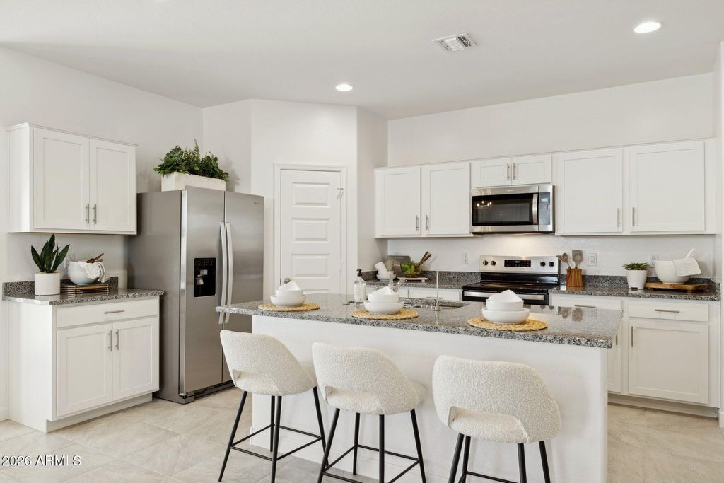 Photo of 5892 E California Court, San Tan Valley, AZ 85140 (MLS # 7000507)