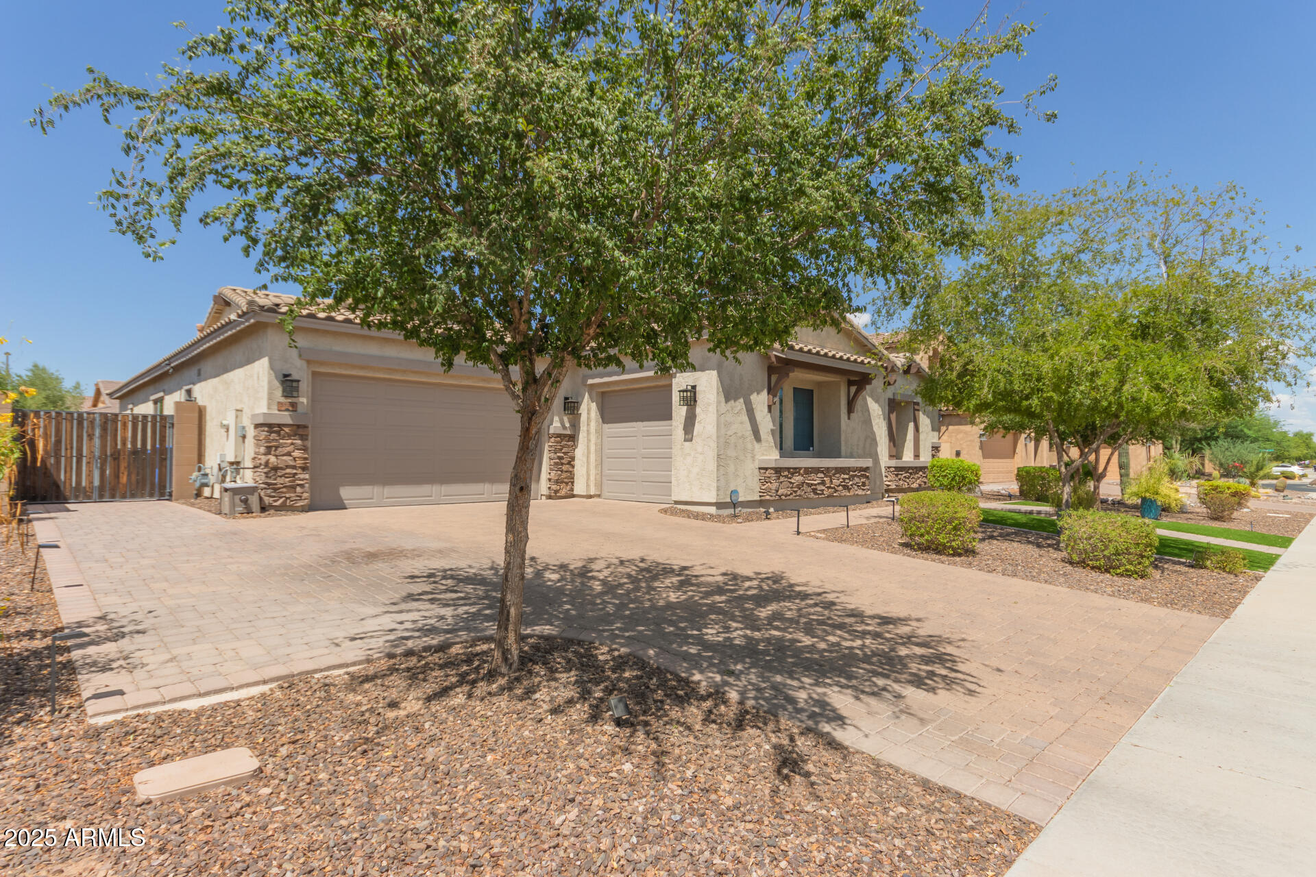 3788 E ALFALFA Drive