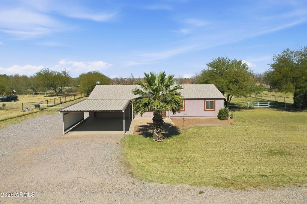 Photo of 2748 E Baughn Avenue, Coolidge, AZ 85128 (MLS # 6992508)