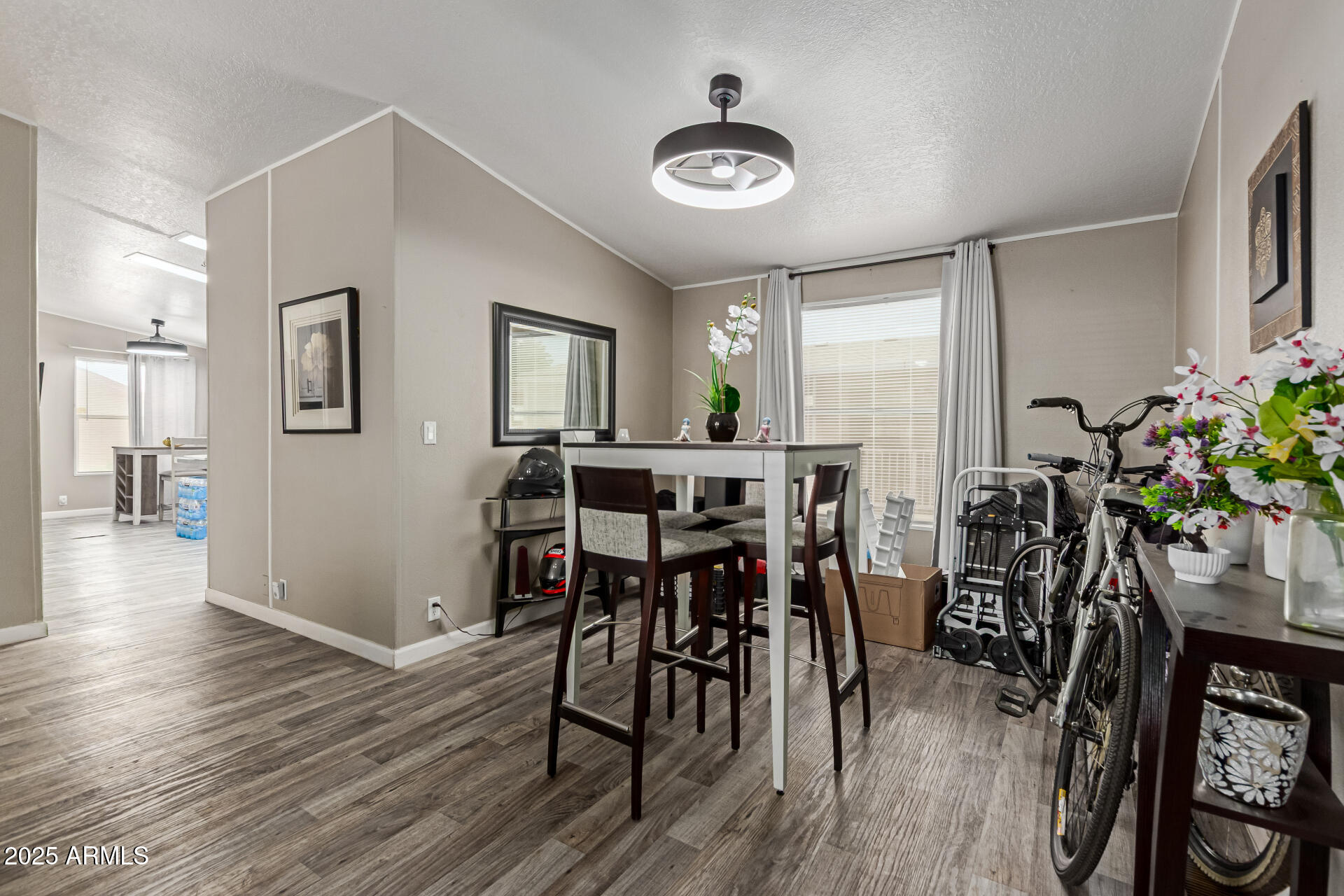 12721 W GREENWAY Road 218