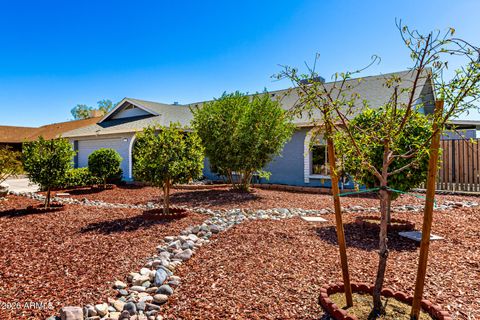 8521 W DIANA Avenue Peoria AZ 85345