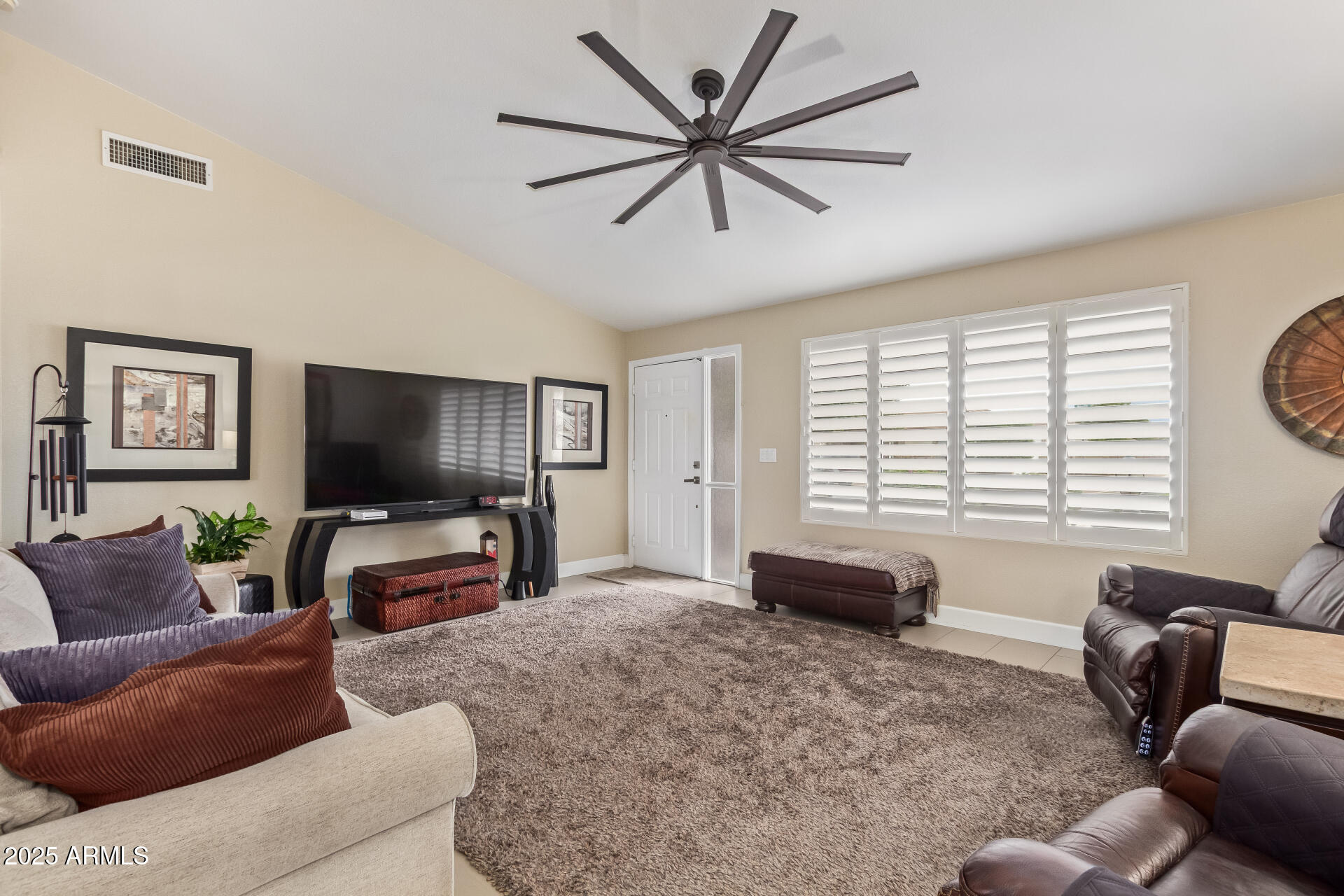 7866 E NEVILLE Avenue