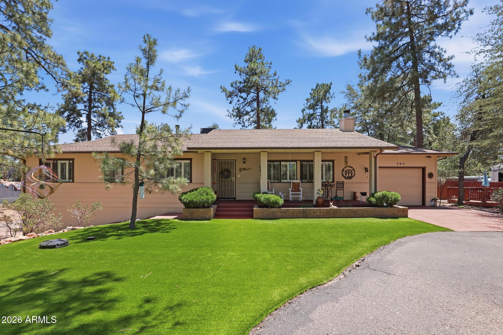 703 E PARK Drive