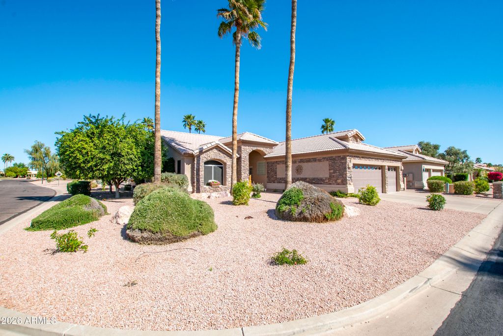 Photo of 15450 W Fairmount Avenue, Goodyear, AZ 85395 (MLS # 6996055)