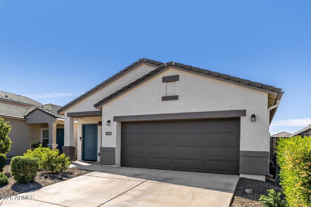 Photo of 3289 W Spaulding Avenue, Apache Junction, AZ 85120 (MLS # 7004643)