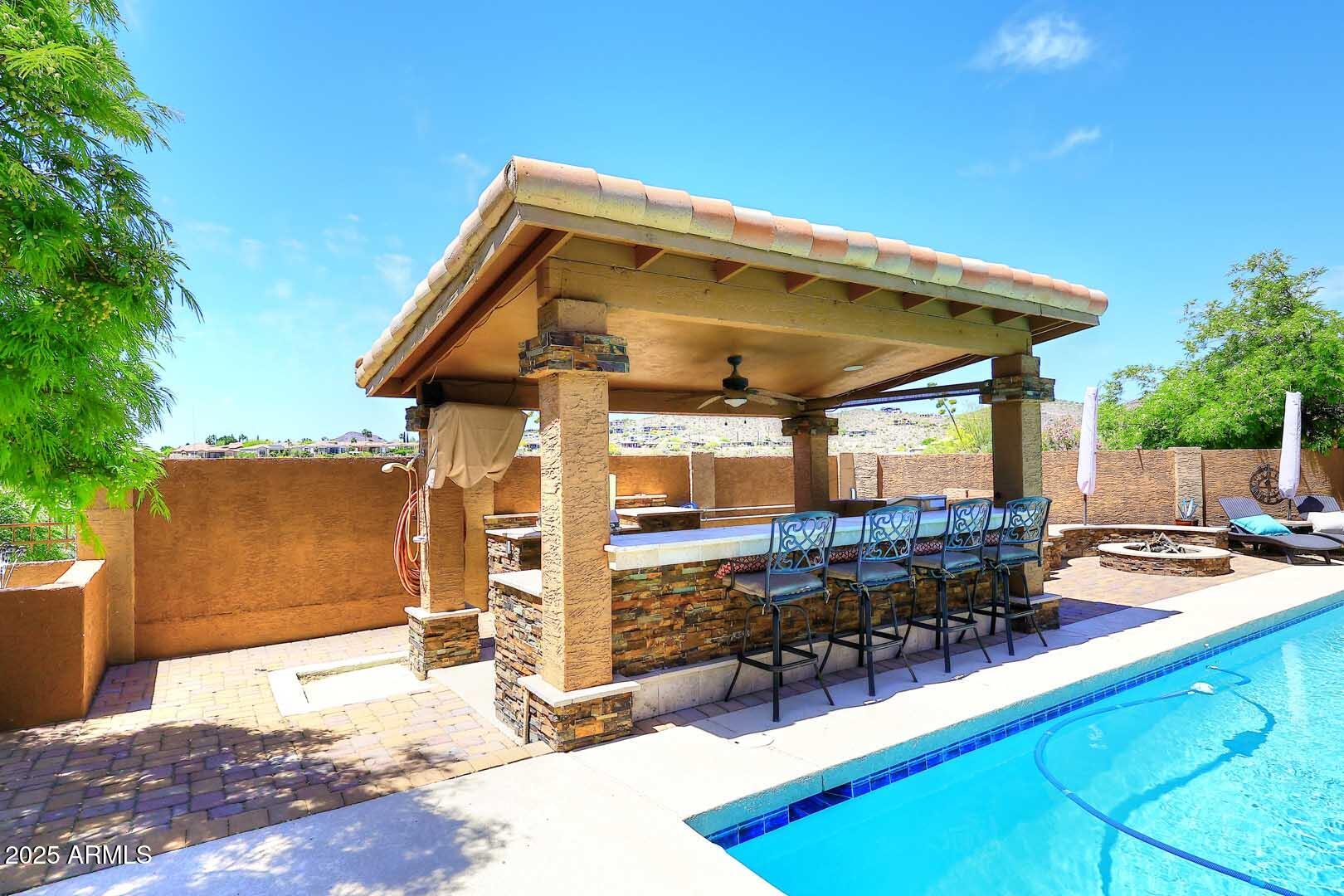 11215 N GARLAND Circle