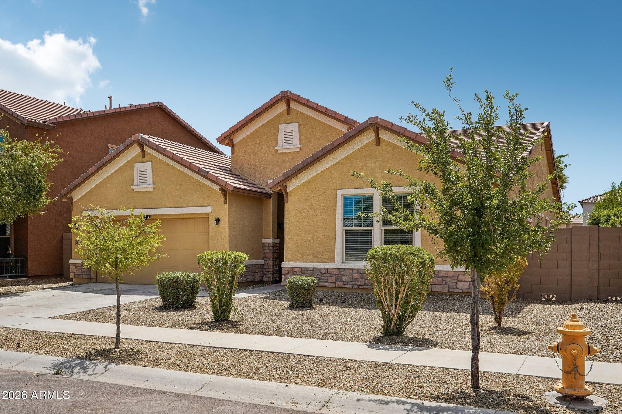 5409 W LYDIA Lane
