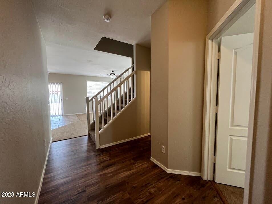 2417 S 90th Glen