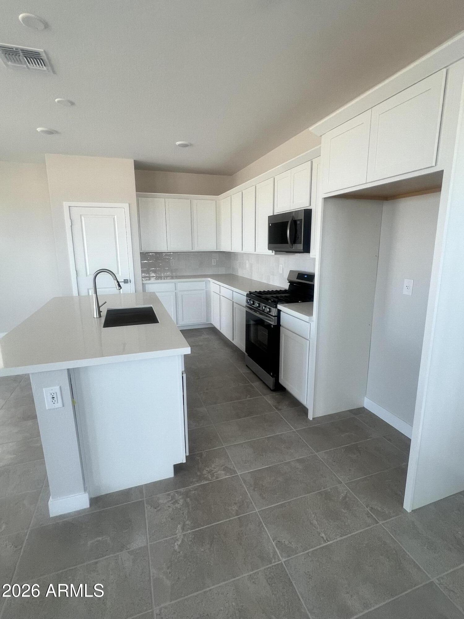 18028 W Miami Street