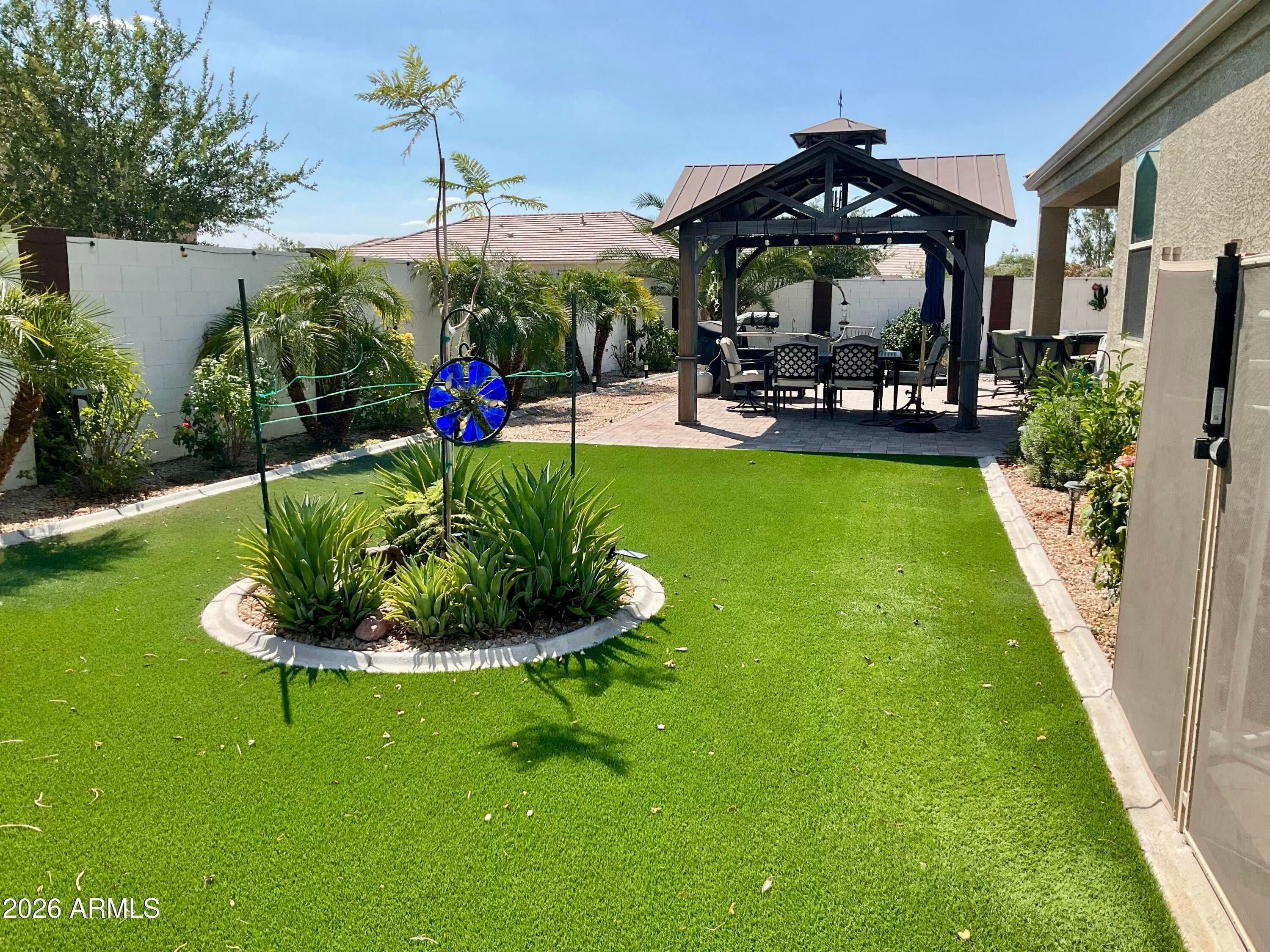 10741 E MARIGOLD Court