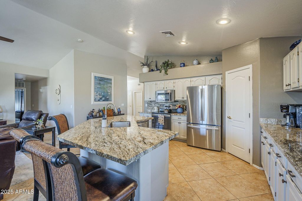 Photo of 2360 N Yale Street, Mesa, AZ 85213 (MLS # 6929554)