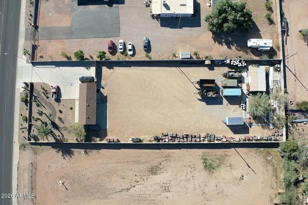 Photo of 710 N Ironwood Drive, Apache Junction, AZ 85120 (MLS # 6981746)