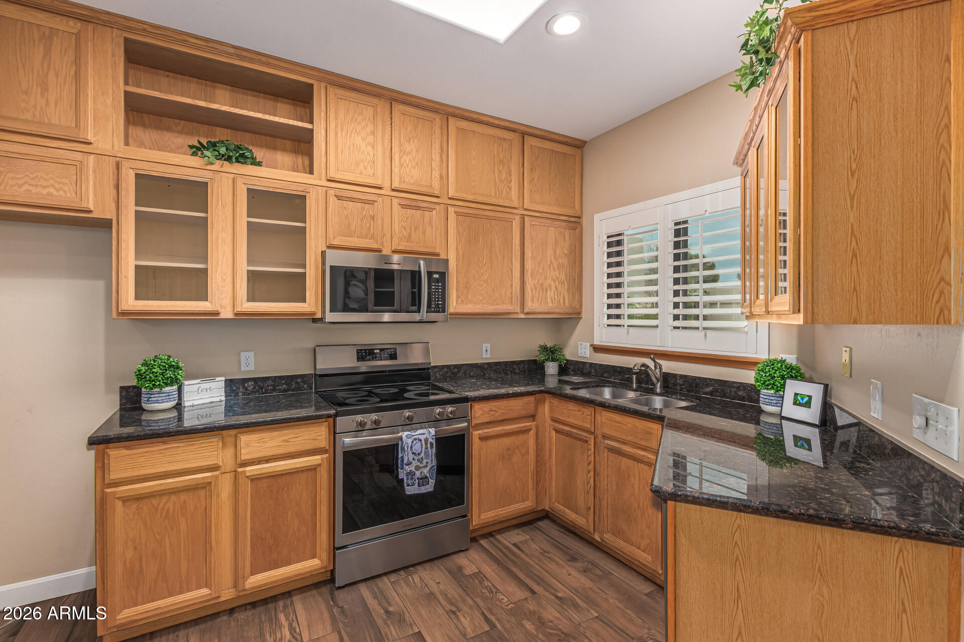 5445 E MCKELLIPS Road 25