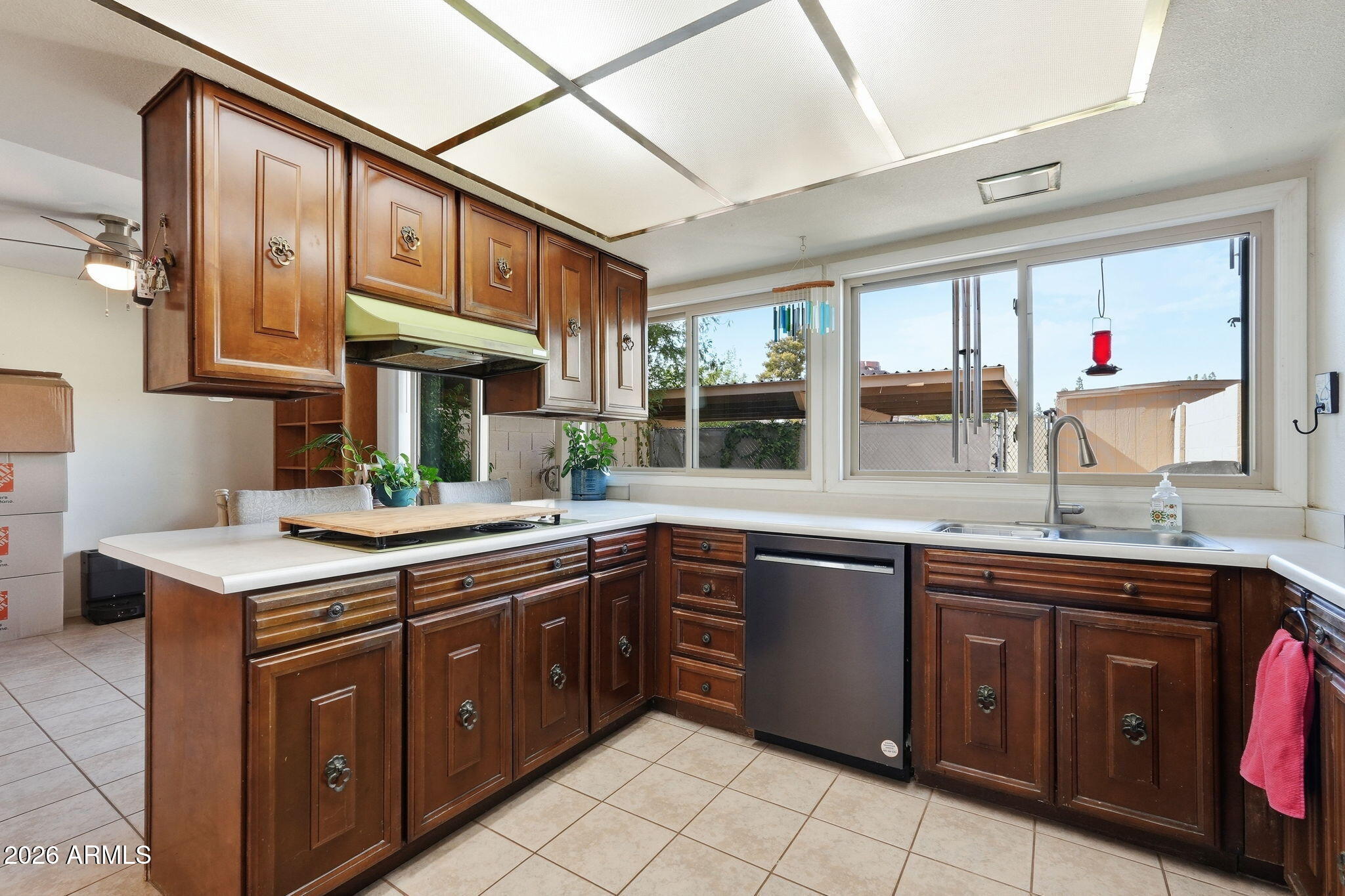 1407 E MALIBU Drive