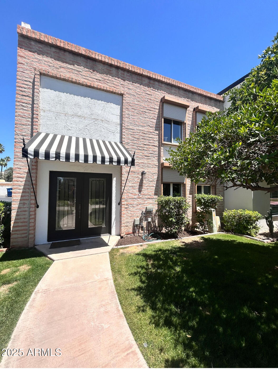 7752 E CAMELBACK Road