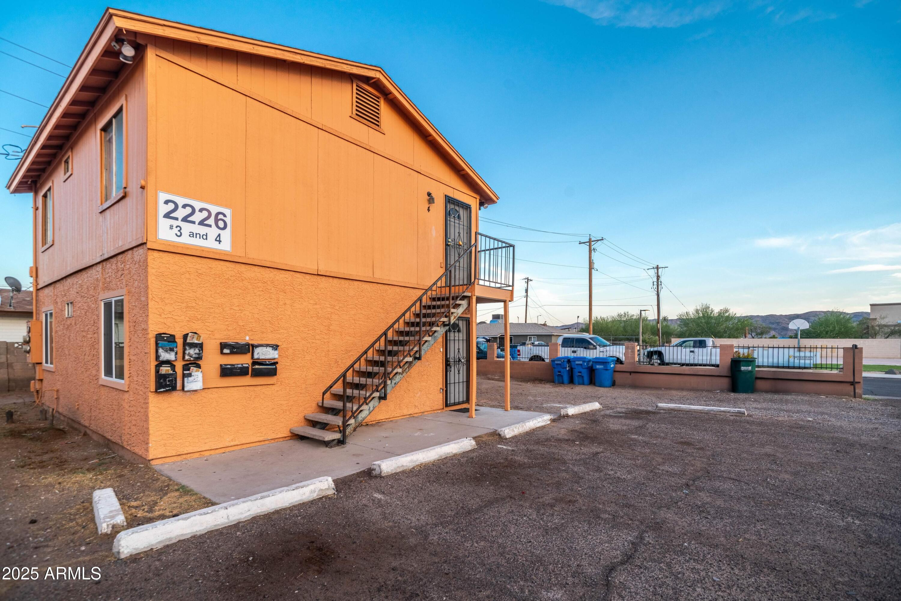 2226 E Pueblo Avenue Apt 4