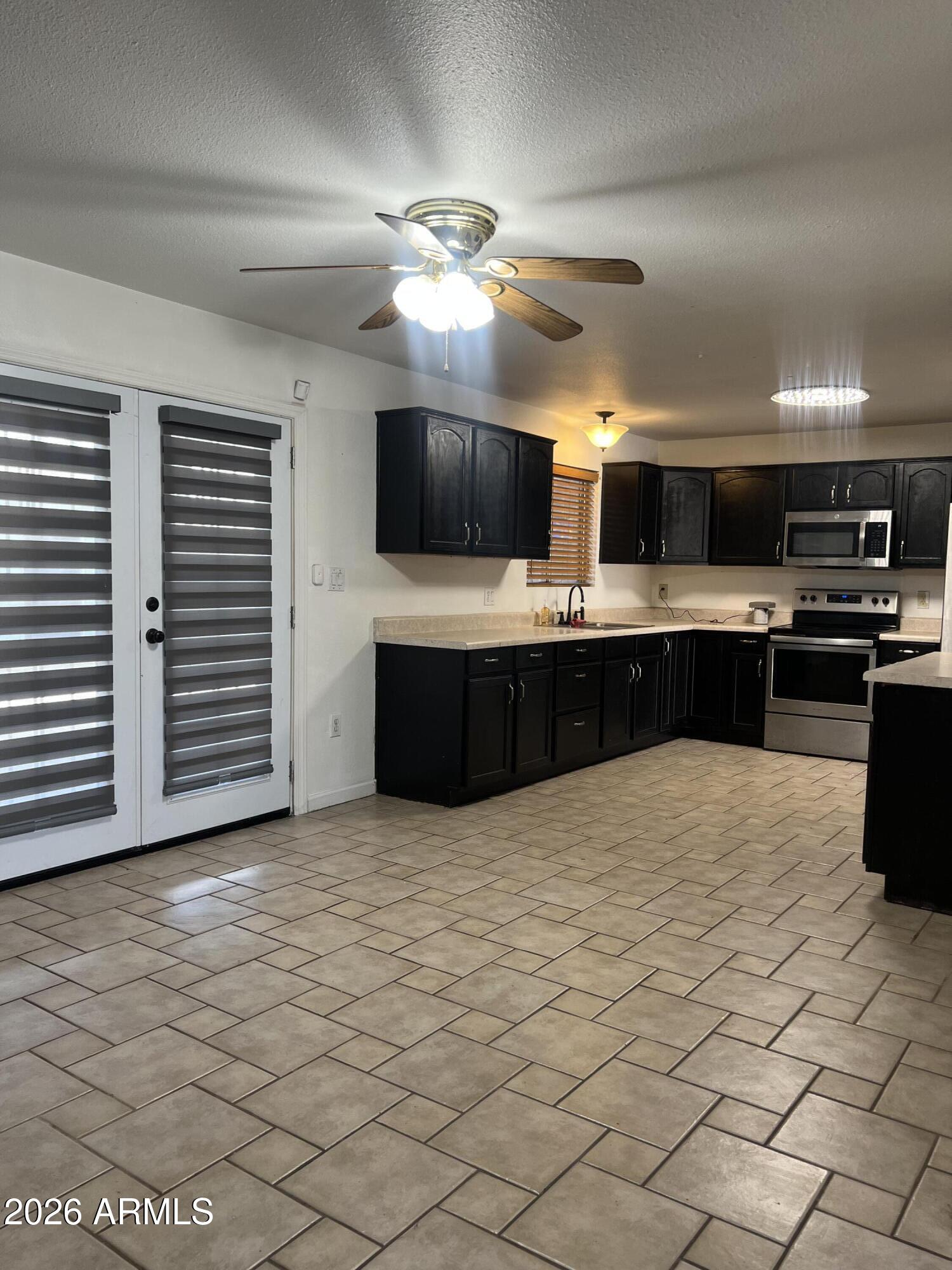 5337 W CORONADO Road