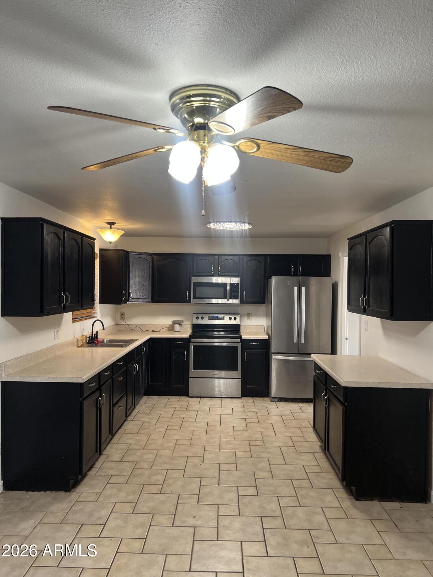 5337 W CORONADO Road