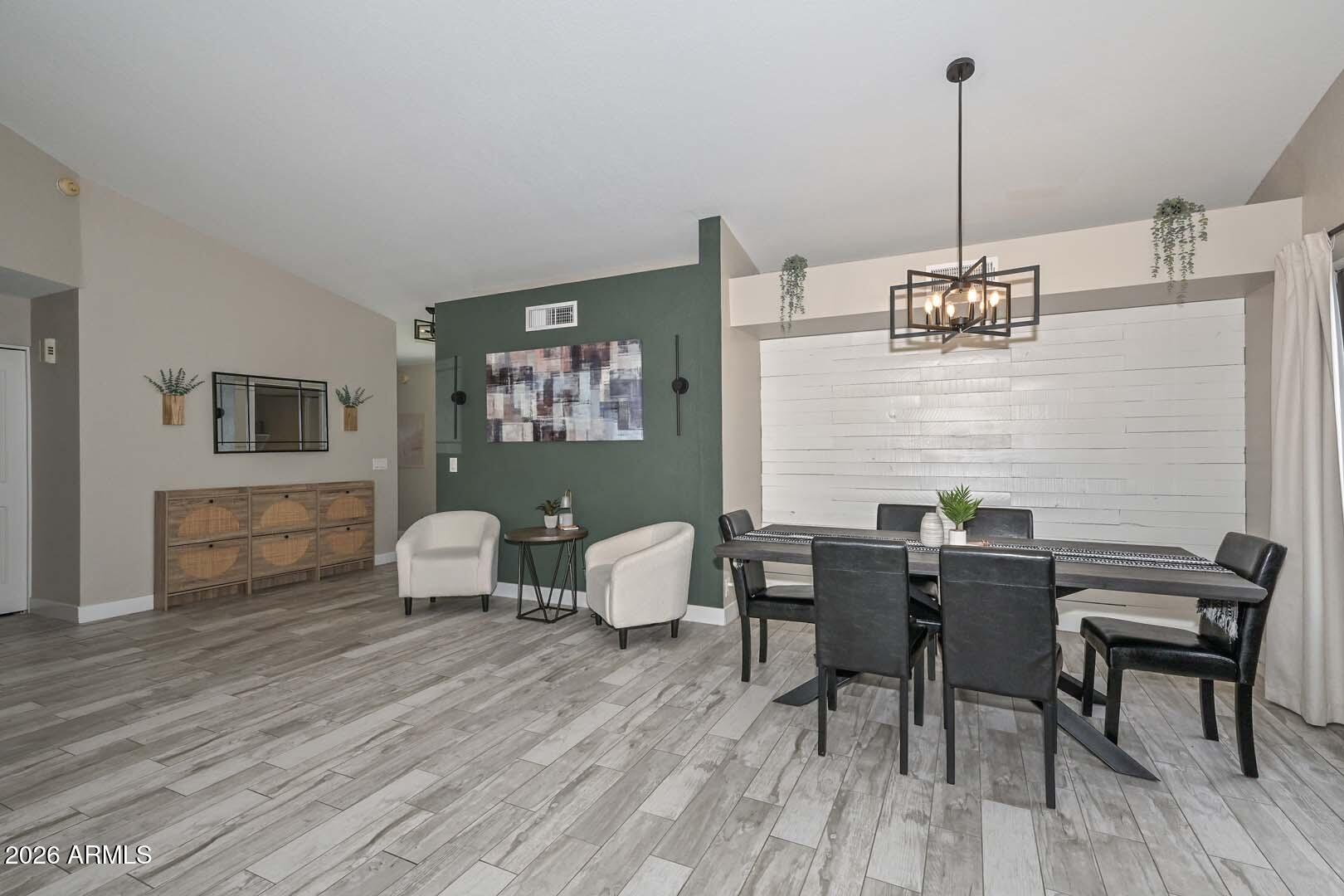 3918 W CALLE LEJOS --