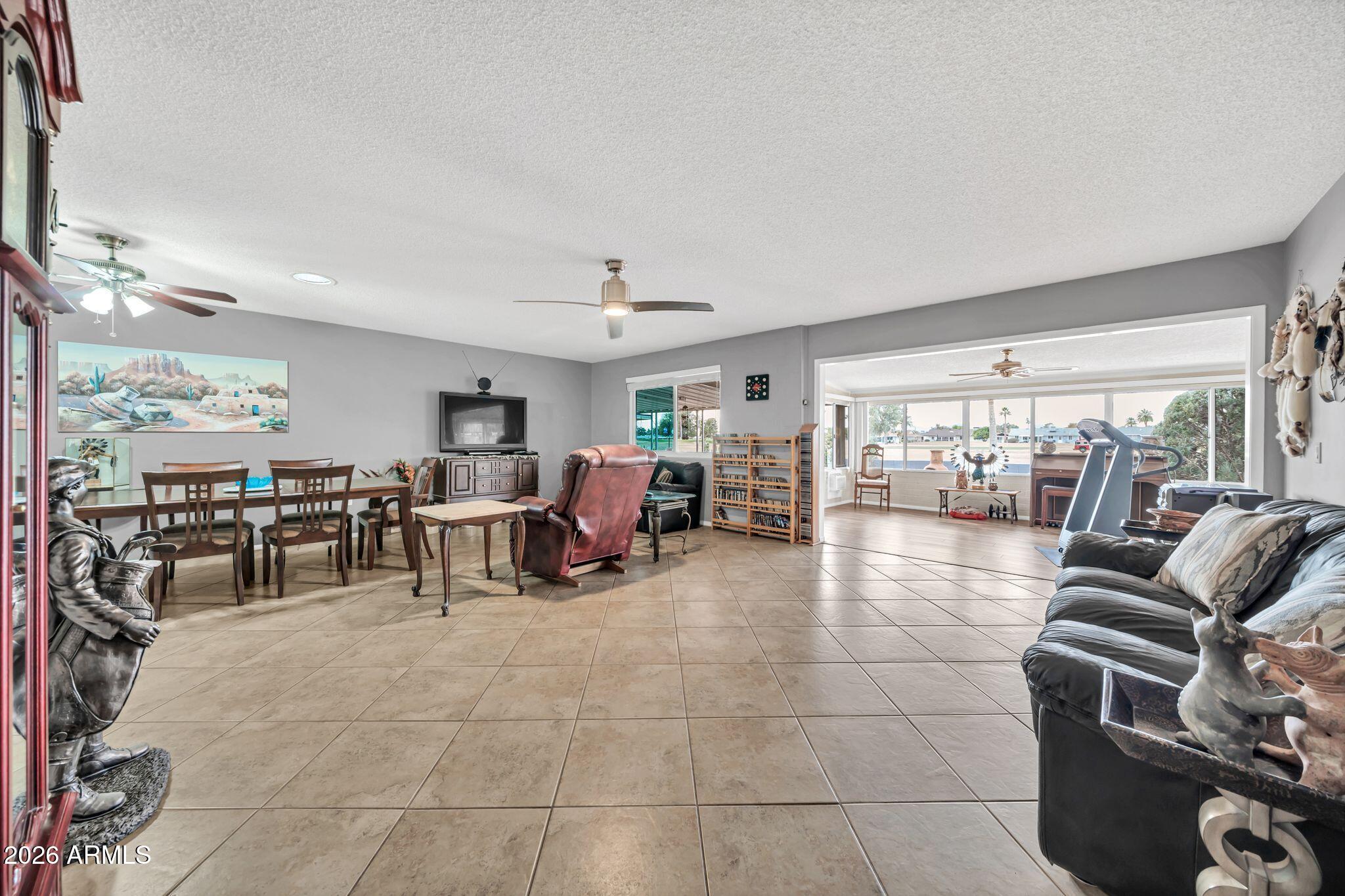 11438 N BALBOA Drive