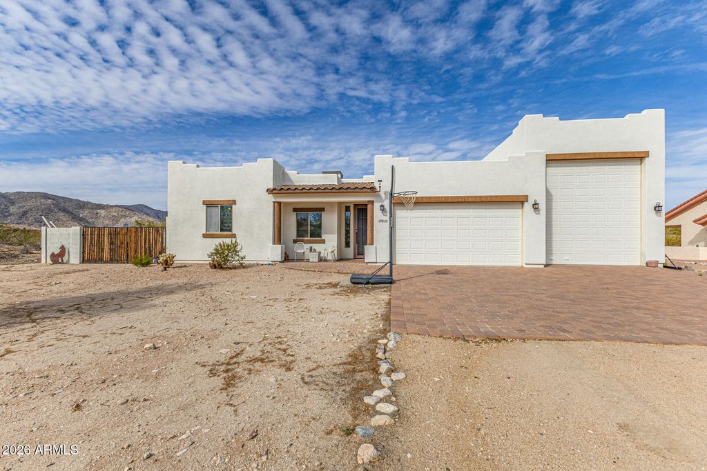 Photo of 19822 W Colter Street, Litchfield Park, AZ 85340 (MLS # 6988057)