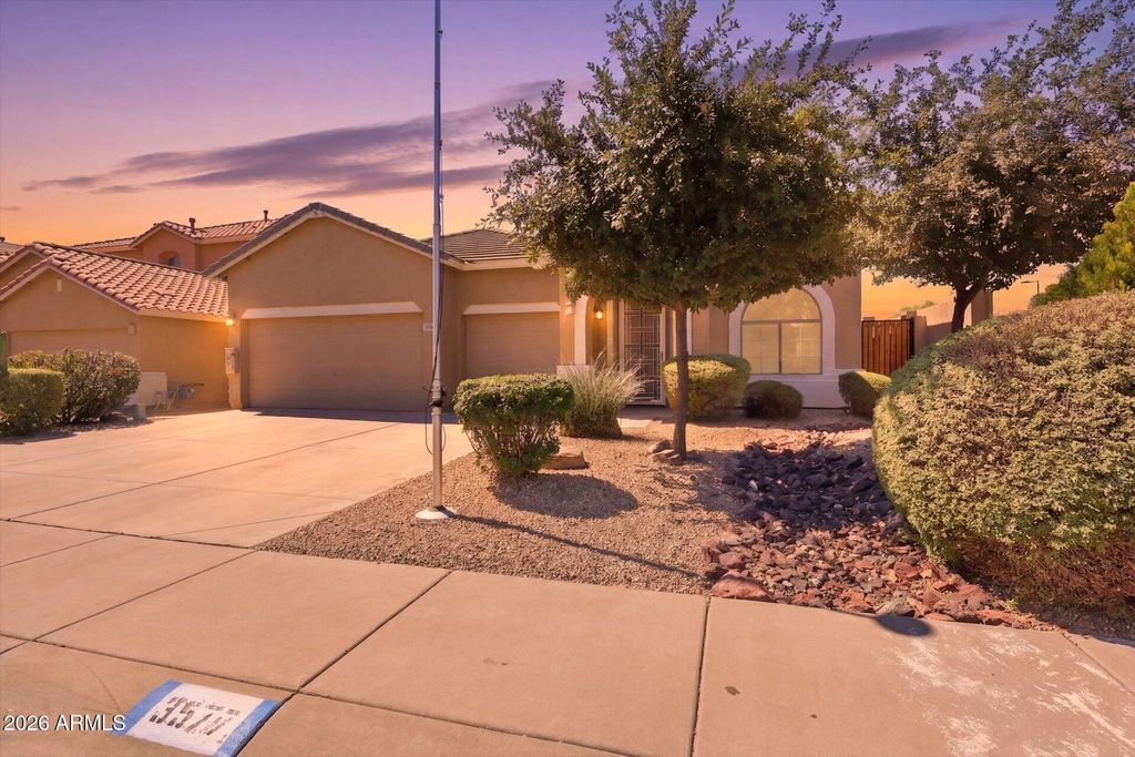 Photo of 3577 W Naomi Lane, San Tan Valley, AZ 85144 (MLS # 7027493)