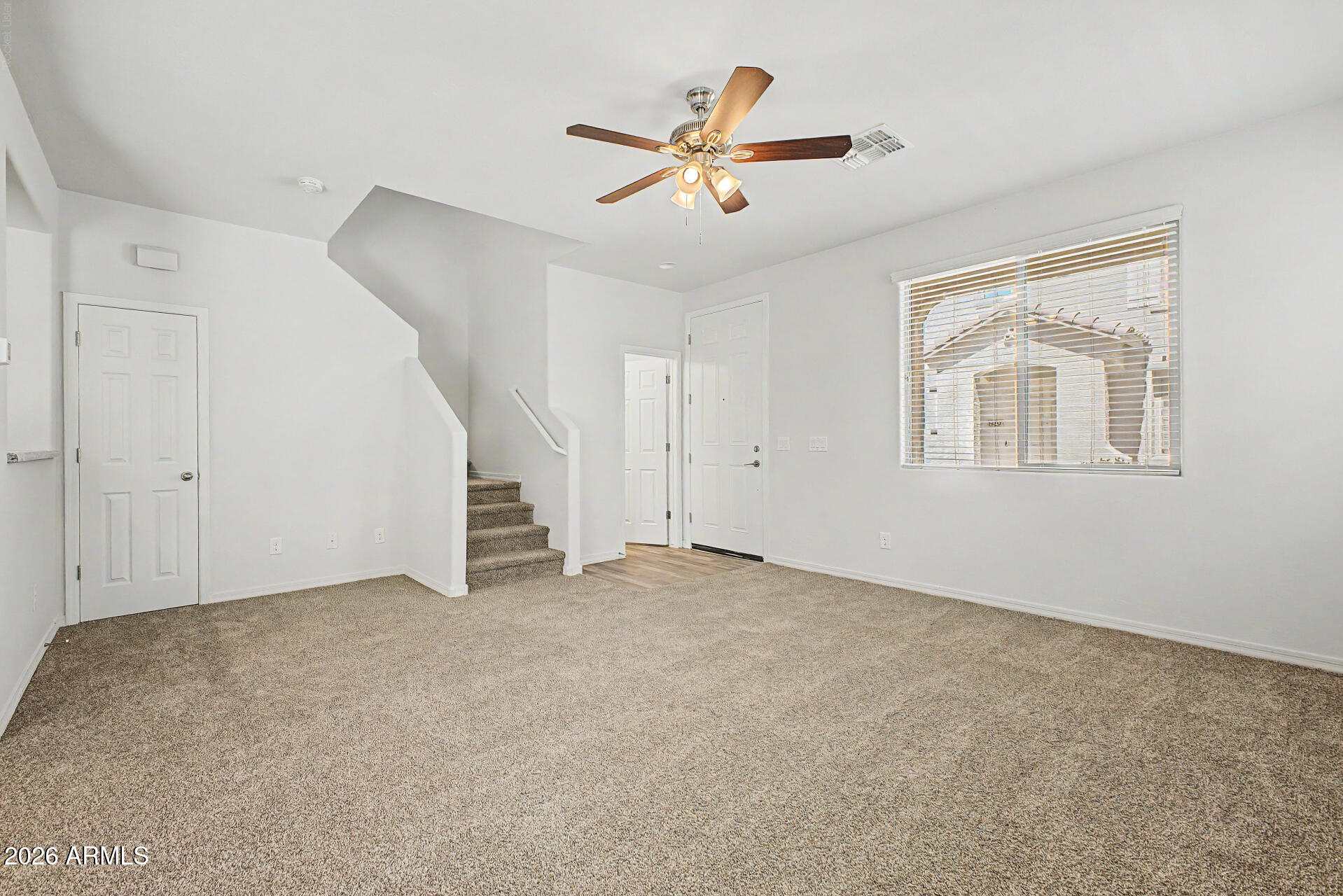 821 E AGUA FRIA Lane