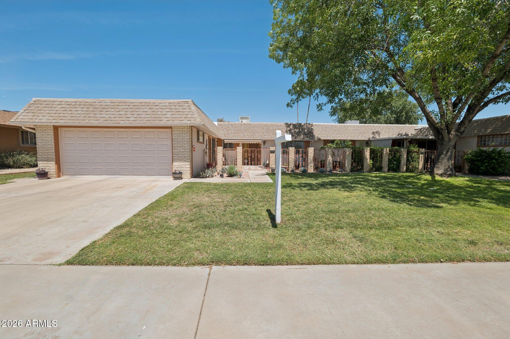10916 W CAMEO Drive