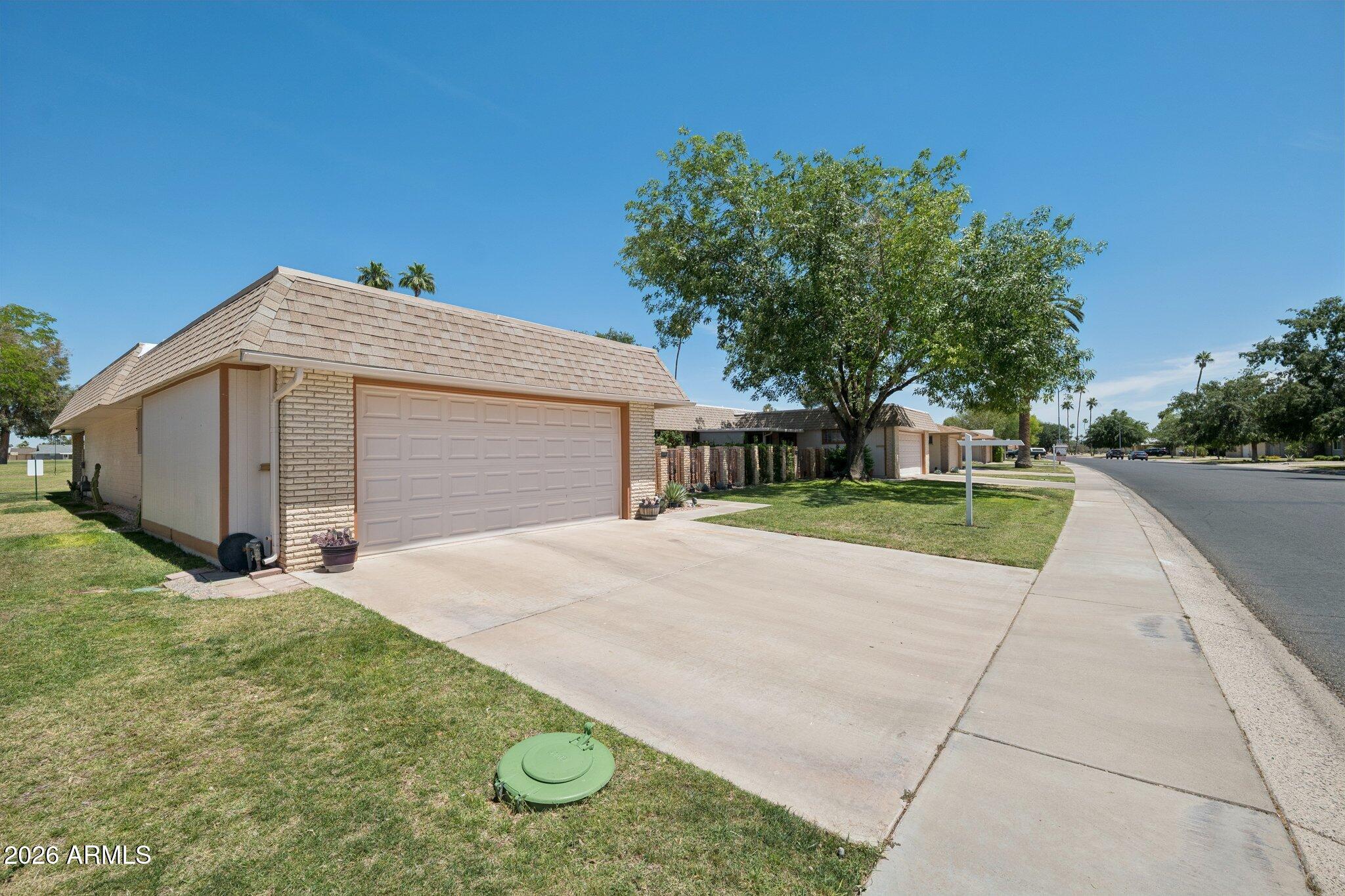 10916 W CAMEO Drive