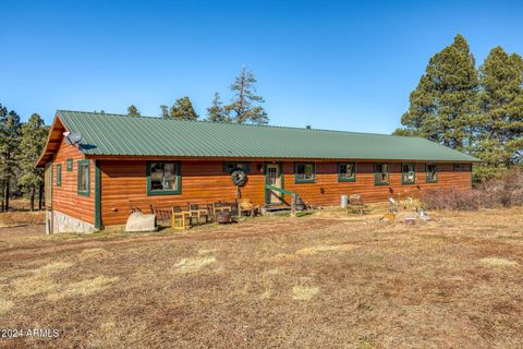 A home in Heber